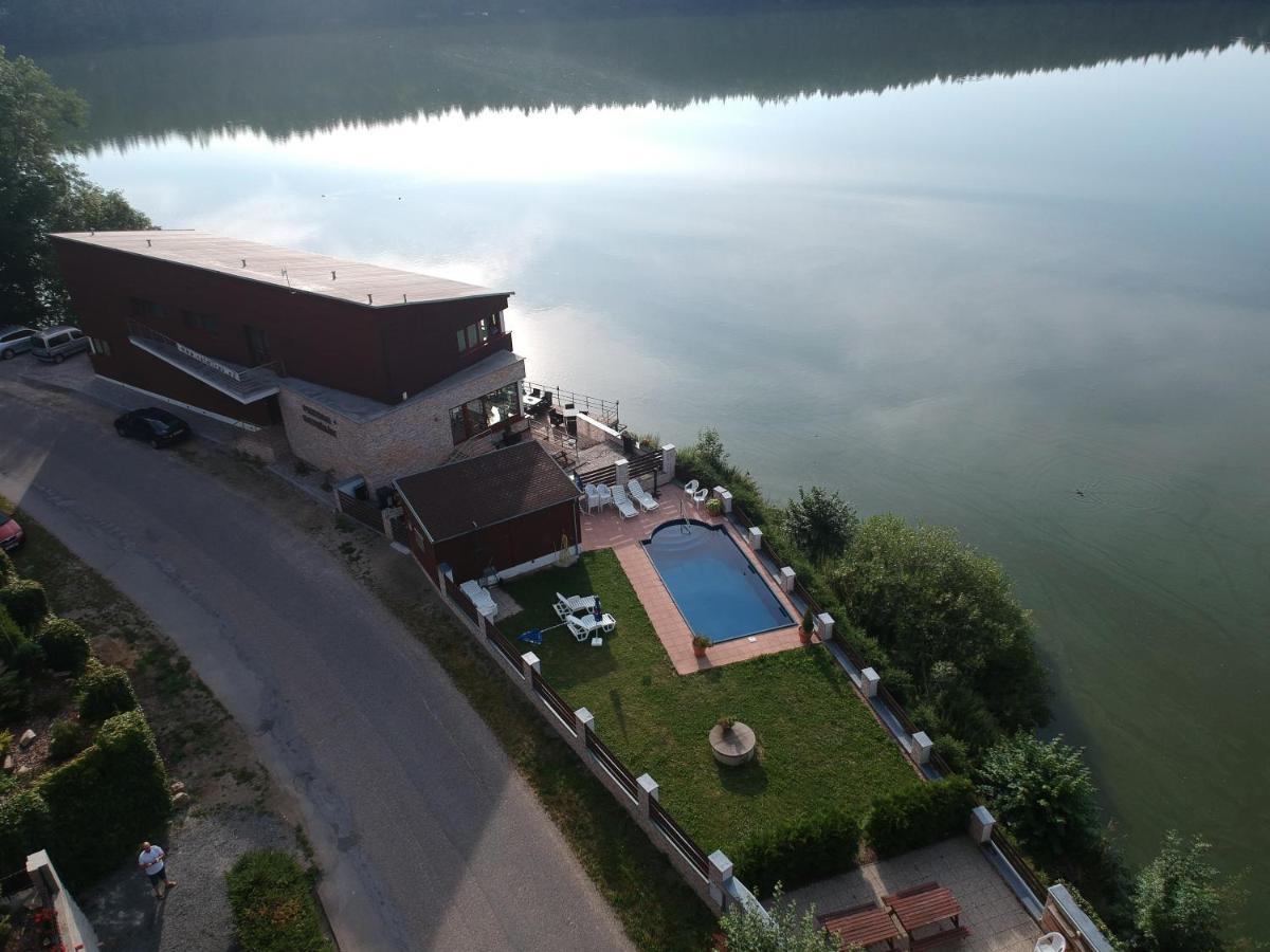 Penzion Ratmirak Maly Ratmirov Exterior foto
